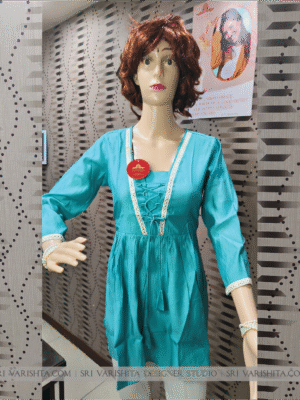 Stylish green short top